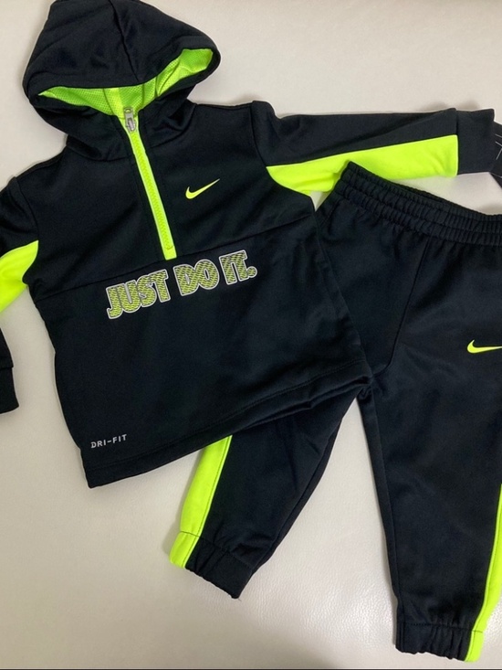 Nike Other - Nike active performance pants set 2075